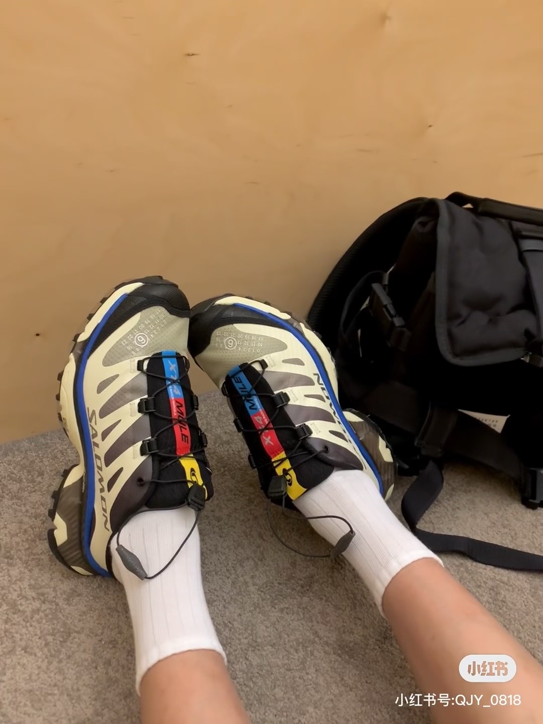 開賣即斷貨？MM6 x Salomon穆勒鞋三色選擇難題