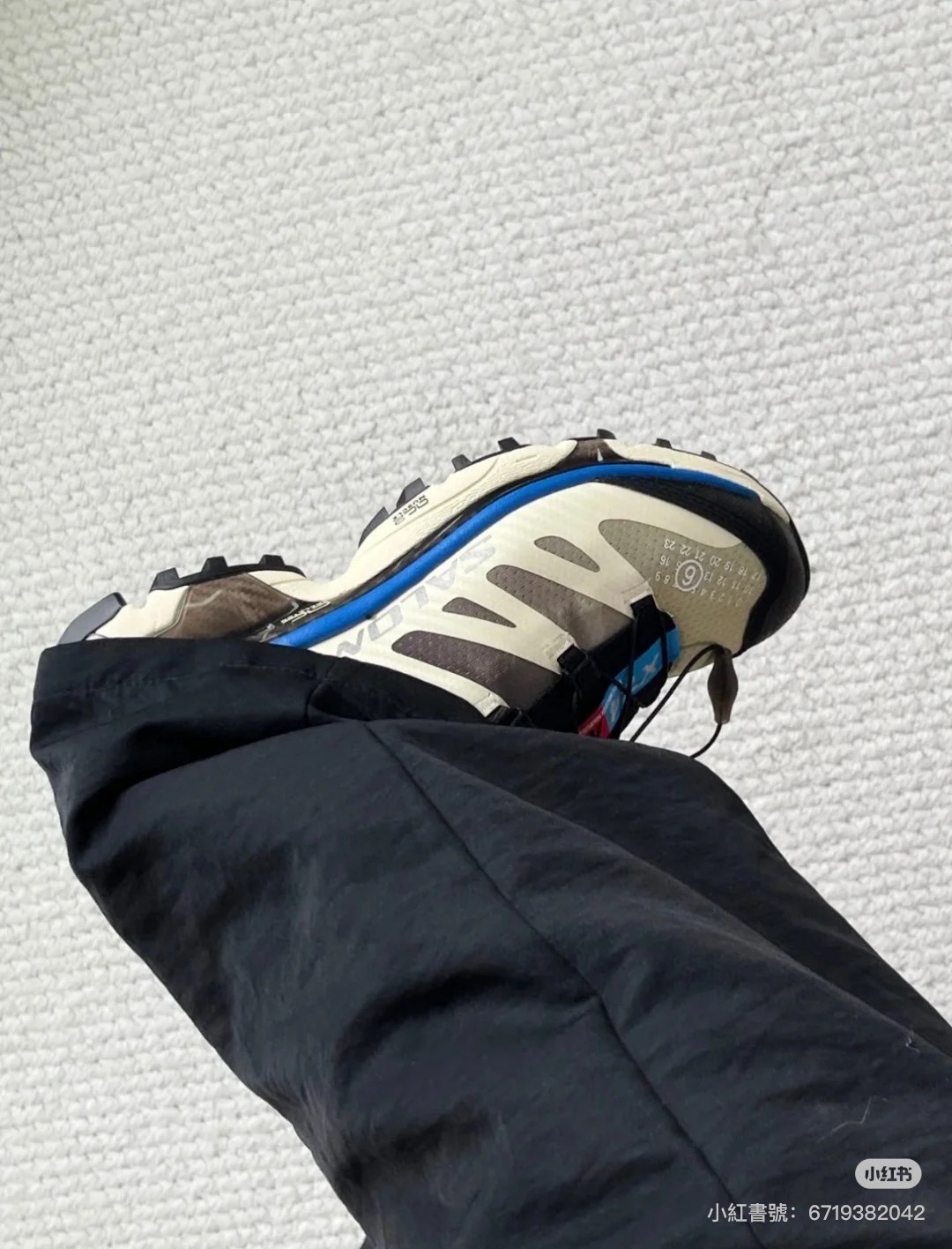 開賣即斷貨？MM6 x Salomon穆勒鞋三色選擇難題