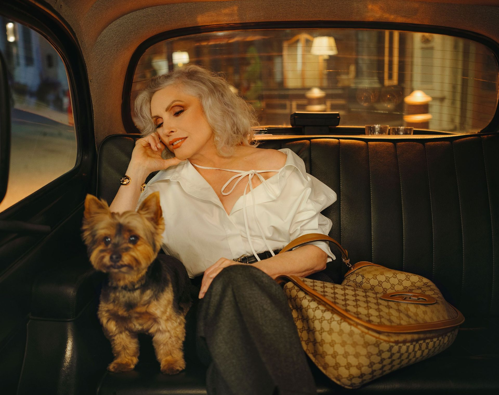 Lucy Liu霸氣展示GUCCI Blondie——來自典藏歷史的新生it bag