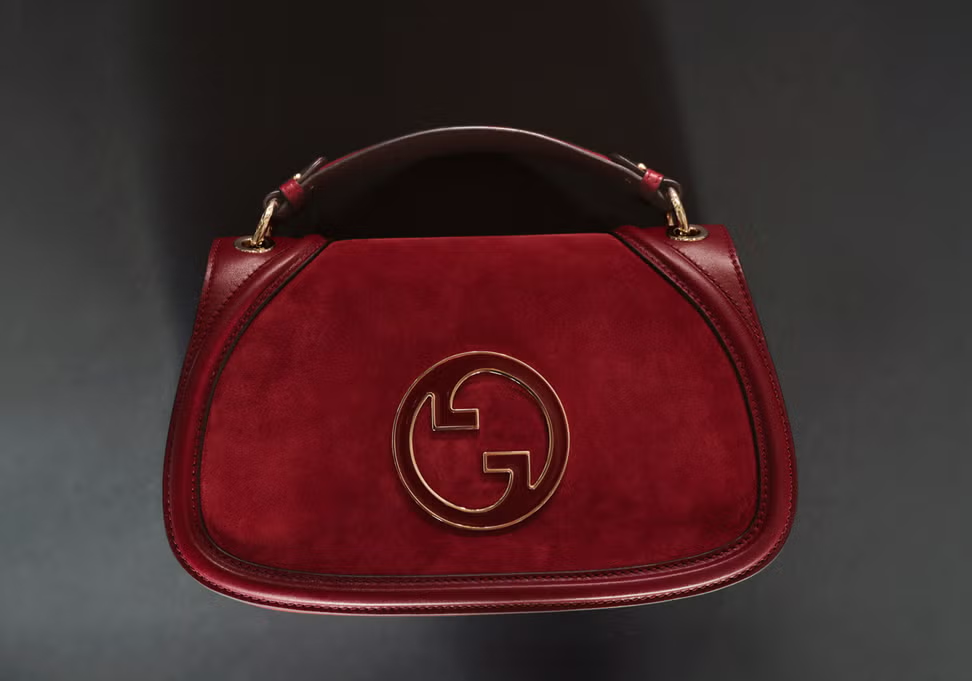 Lucy Liu霸氣展示GUCCI Blondie——來自典藏歷史的新生it bag