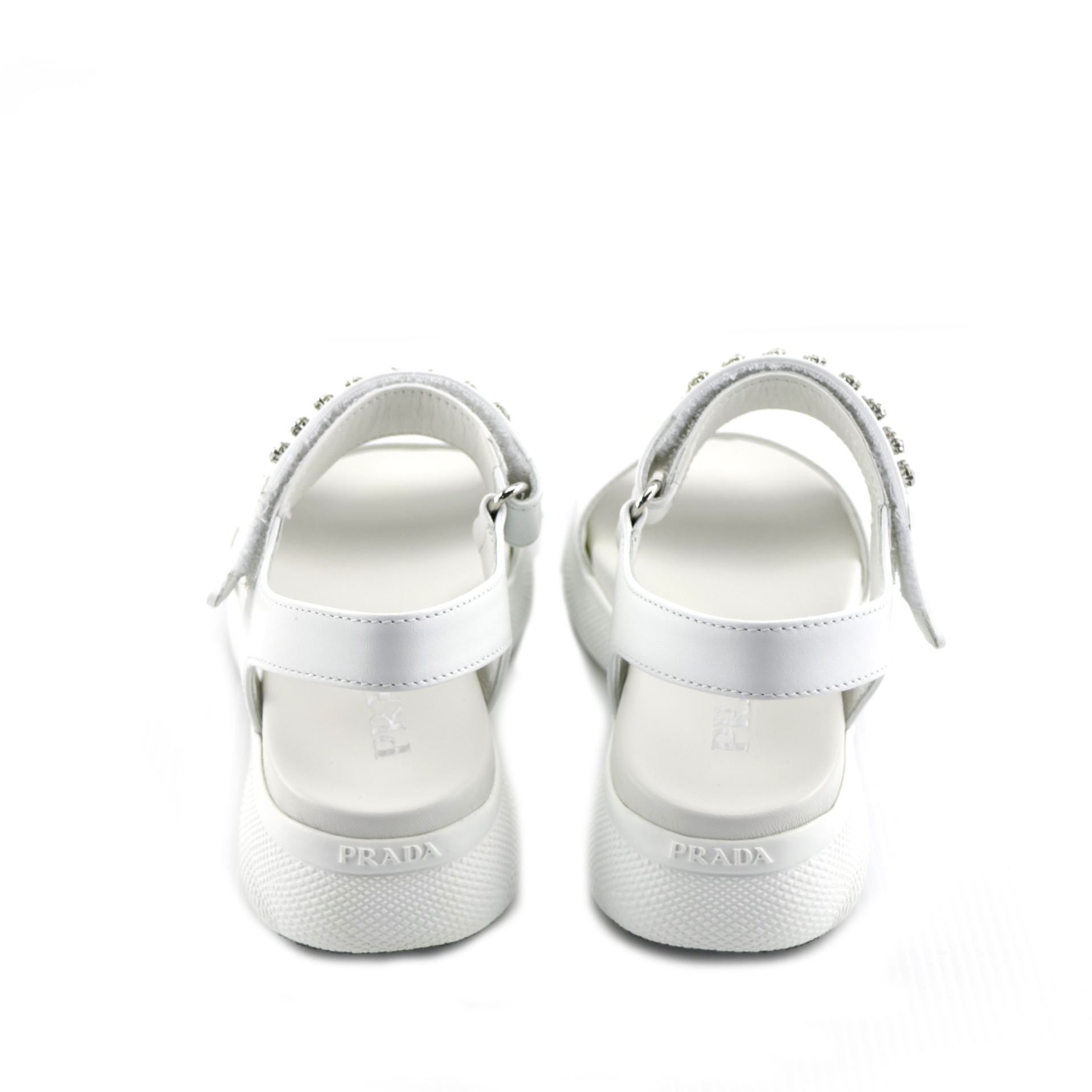 prada白色厚底凉鞋|hama boutique 亚玛精品